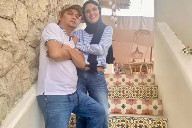 Kebersamaan Indra Bekti dan Aldila Jelita yang selalu menemani hingga saat ini. (Instagram @dhila_bekti )