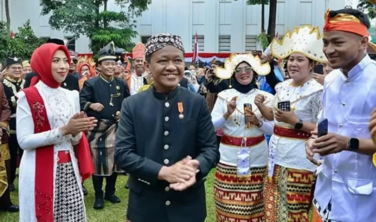 Kegiatan tambang emas ilegal dekat Mandalika bikin heboh. (Instagram @bahlillahadalia)