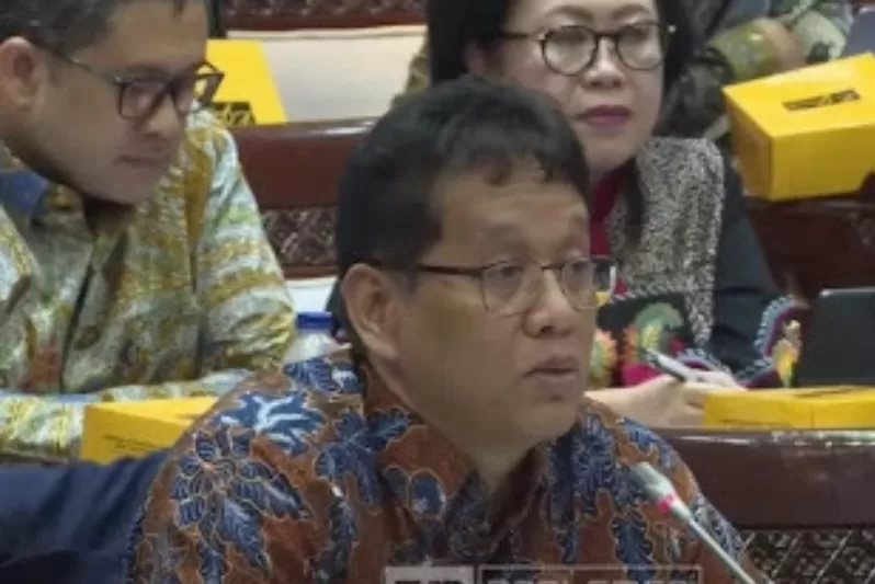 Menkeu, Purbaya Yudhi Sadewa mendapatkan kritik tajam saat rapat kerja dengan Komisi XI DPR terkait target Ekonomi RI. 