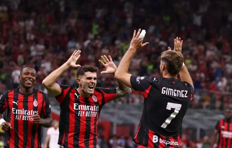 AC Milan menang 2-0 atas Bari di Coppa Italia. Leao dan Pulisic cetak gol, Modric debutan. Foto: x.com/acmilan