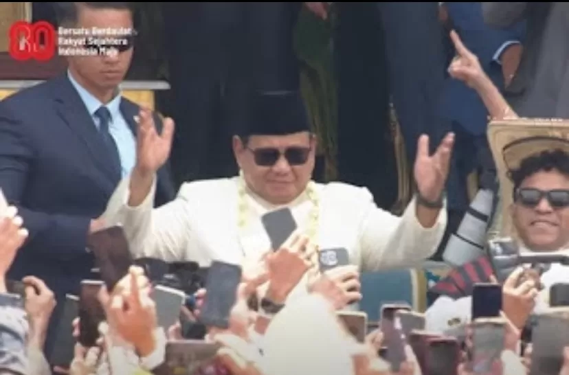 Presiden Prabowo Subianto ikut berjoget, lagu Tabola Bale sukses menjadi pusat perhatian dalam perayaan HUT ke-80 Republik Indonesia di Istana Merdeka.