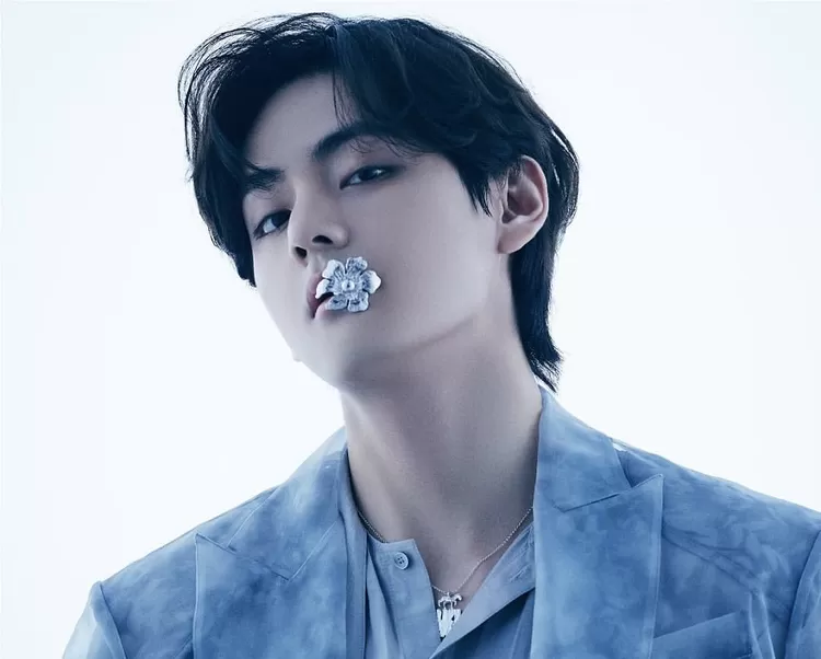 Jadwal V BTS di paris dijual staf.