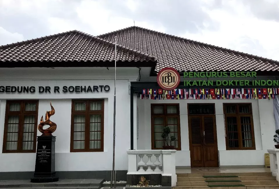 PB IDI menerima laporan perawat terkait dugaan pelanggaran etik dan relasi kuasa oleh dua dokter. Kasusnya jadi sorotan publik.