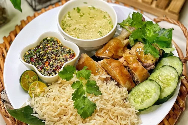 Menu Hainan Chicken Rice, Sajian nikmat cocok saat Imlek (Instagram @dada.tastes)