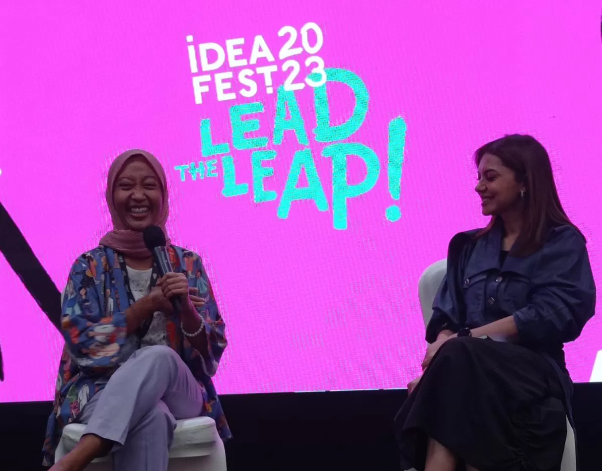 Staf Khusus Presiden Ayu Kartika Dewi bersama Najwa Shihab menjadi narasumber pada sesi Ideatalks dengan tema &lsquo;Merayakan Perempuan&rsquo;.