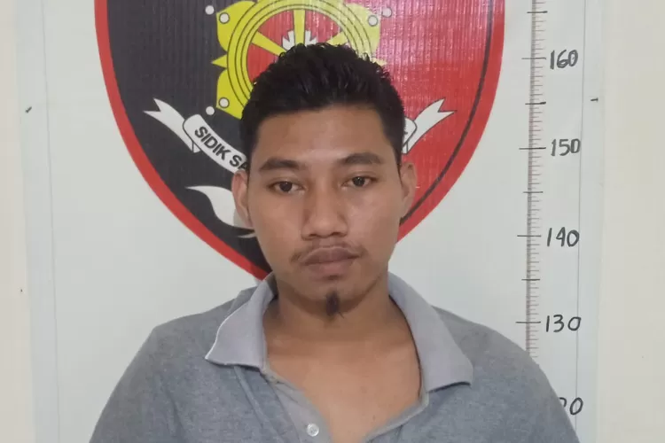 Diki Setiawan diamankan  polisi setelah diketahui melakukan pelecehan seksual. (dok. Polrestabes Semarang)