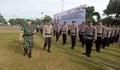 Yel-Yel TNI-Polri Solid Menggema di Alun-Alun Kendal, Siap Amankan Pemilu 2024