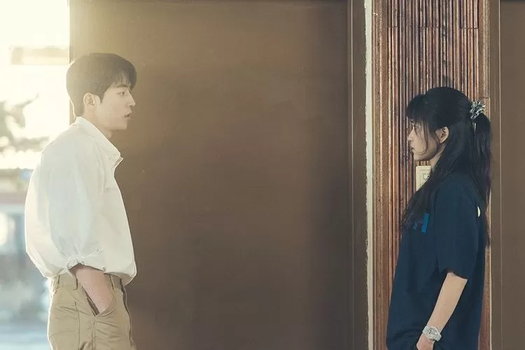 Drakor Twenty Five Twenty One episode 9 menampilkan Na Hee Do dan Baek Yi Jin saling mengutarakan perasaannya (instagram @tvn_drama)