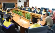 Walikota Terima Wisudawan Penyandang Disabilitas Intelektual Dari Rumah Kampus Pena