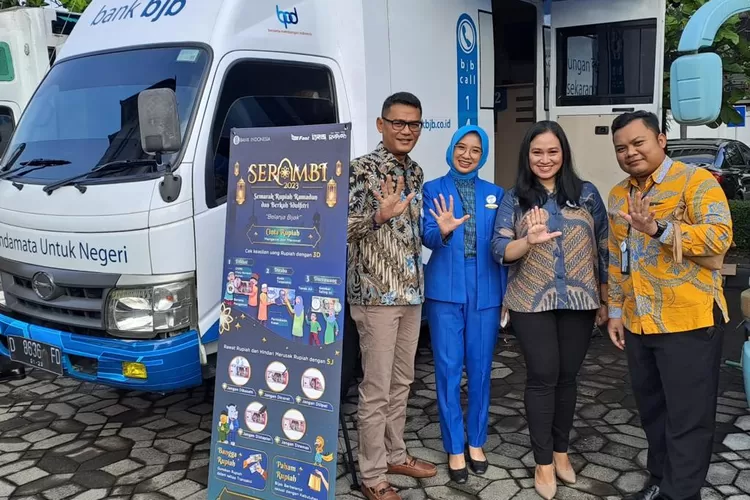 bank bjb Cabang Semarang Fasilitasi Penukaran Uang Jelang Lebaran   (bank bjb)