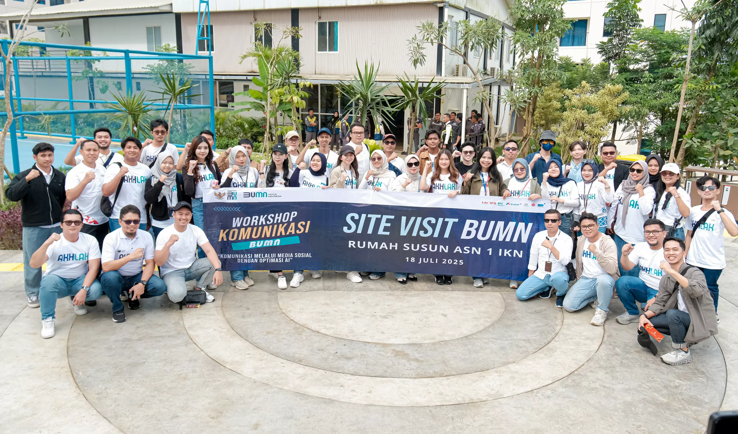 Karyawan BUMN mengunjungi Rumah Susun ASN oleh PT PP (Persero), dan Rumah BUMN Balikpapan.