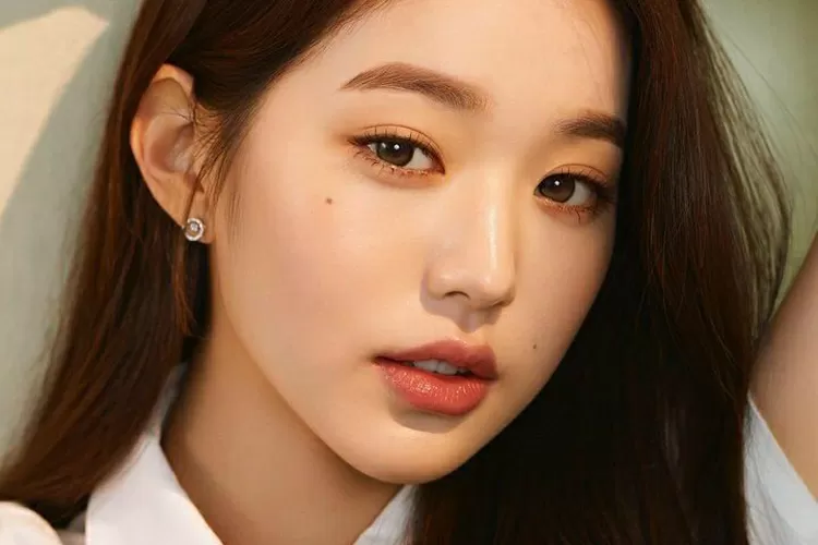 Jang Da Ah, kakak perempuan Jang Wonyoung IVE resmi bergabung dengan King Kong by Starship. (Sumber: Instagram @for_everyoung10)