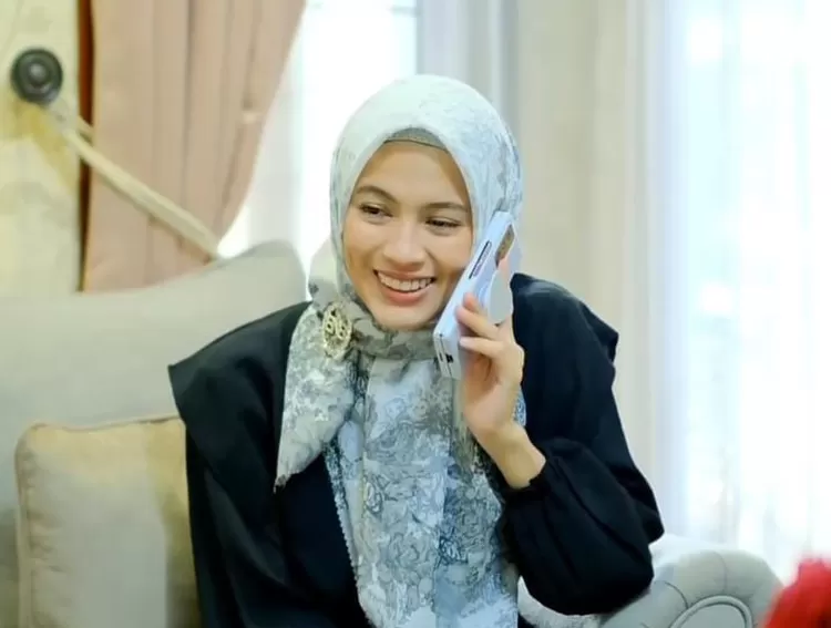 Alyssa tampil berbeda sehingga terlihat cantik dari sebelumnya