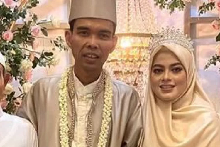 Mahar fantastis, pernikahan UAS dan Fatimah Az Zahra jadi sorotan ( Instagram @ustadzabdulsomad_official)
