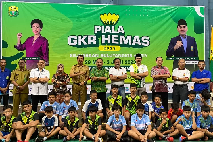 Pembukaan kejuaraan bulutangkis Piala GKR Hemas 2023 di GOR Pangukan Sleman, Senin (29/5/2023).   (Istimewa)