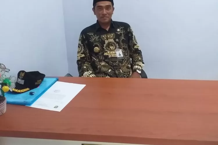Kades Pucungroto pastikan mahasiswa UGM mesum di lokasi KKn hoaks. (Foto: Jarot Sarwosambodo)