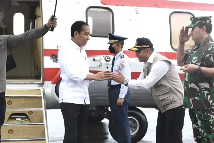 Pemerintah Lampung Panik dan Mendadak Sibuk Setelah Mendapat Kabar Presiden Jokowi Akan Berkunjung, Imbas Diviralkan Oleh Bima (Foto: Instagram @jokowi)