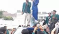 Puluhan Mahasiswa BEM UIKA Lakukan Orasi di Depan DPRD Kota Bogor, Tolak Kenaikan Harga BBM