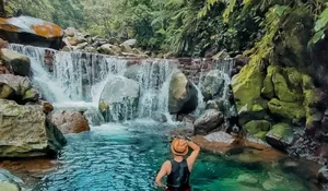4 Tempat Wisata Alam Instagramable ini bakal bikin Sobat Depok gak mau Pulang, ada Kolam Alami Sedingin Es
