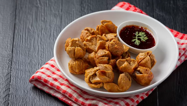 Basreng Indonesia ditolak TFDA Taiwan. (Ilustrasi Freepik/Jcomp)