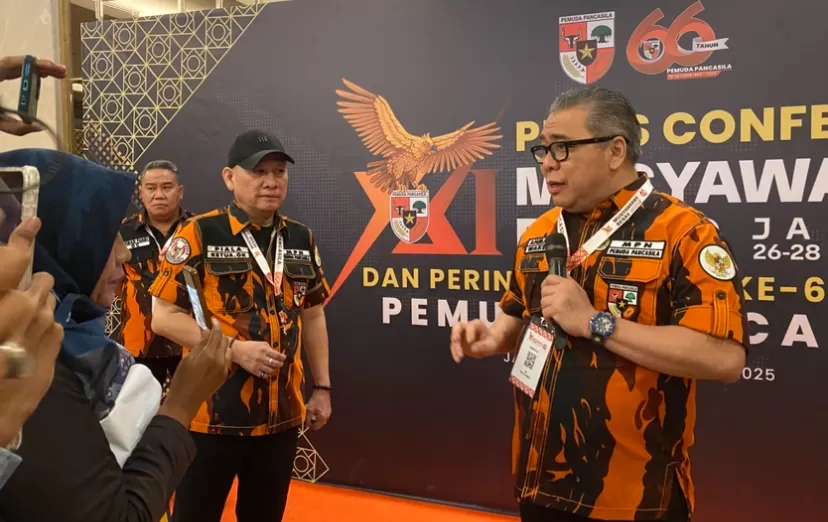 Wakil Ketua Umum MPN PP Ahmad M Ali saat jumpa pers pembukaan Musyawarah Besar (Mubes) XI di Hotel Sultan, pada Senin, 27 Oktober 2025.