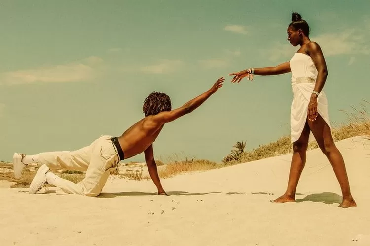 Ramalan Zodiak Capricorn, Aquarius, Pisces Minggu 21 Agustus 2022, Aquarius: Bagikan Cinta