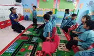 Gulkarmat Jaktim Sosialisasikan Bahaya Kebakaran dan Gempa di Dua Sekolah