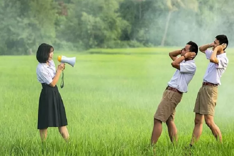 Ilustrasi Yel Yel (Pixabay/sasint)