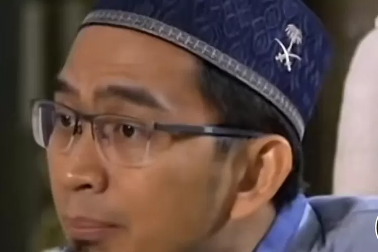 Sholat merupakan hal penentu amalan pertama yang dihisab pada hari kiamat nanti kata Ustadz Adi Hidayat (@sampinkpro92)