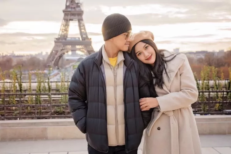 Kaesang Pangarep dan Erina Gudono saat di Eropa. (Instagram/ @erinagudono)