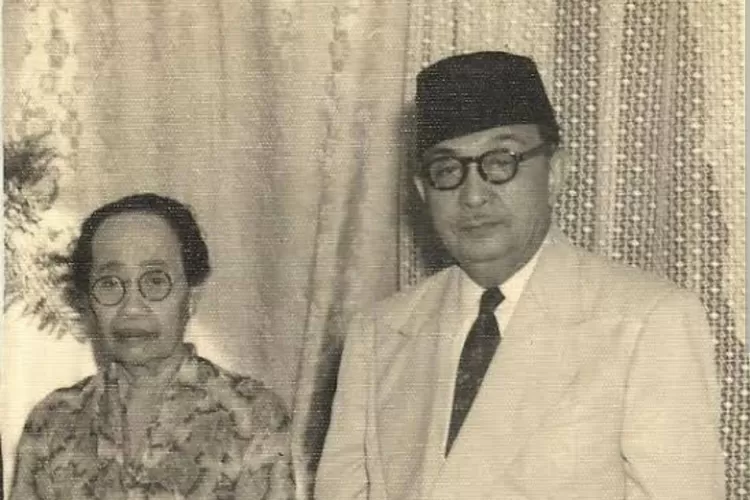 Marah Roesli, bapak cerita roman modern Indonesia 