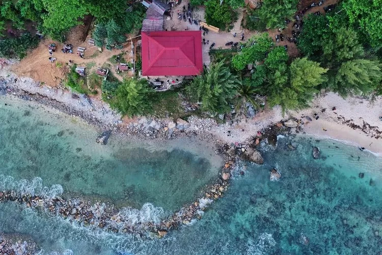 Setelah Dilanda Tsunami Aceh Pantai Momong Lampuuk Kini Jadi Tempat Indah Memandang