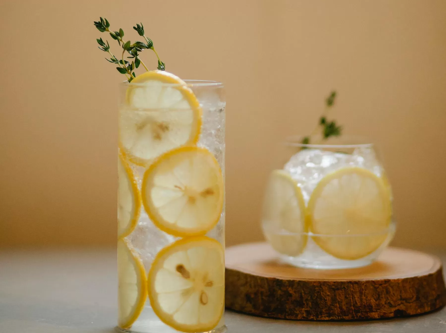 Detoks tubuh dengan bahan alami kini lebih mudah dan aman, cukup lakukan langkah sederhana secara teratur. (Foto: Pexels)