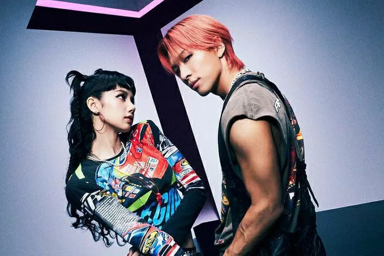Shoong! milik Taeyang BIGBANG feat Lisa BLACKPINK. (Sumber: Instagram @__youngbae__)