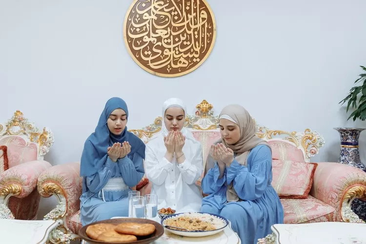 Ilustrasi : Pahala untuk Orang yang Melakukan Puasa Bulan Rajab (Pexels/Thirdman)