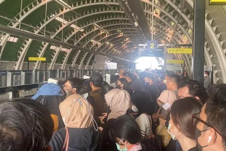 Ilustrasi LRT Jabodebek mengalami gangguan pagi ini. (Istimewa)