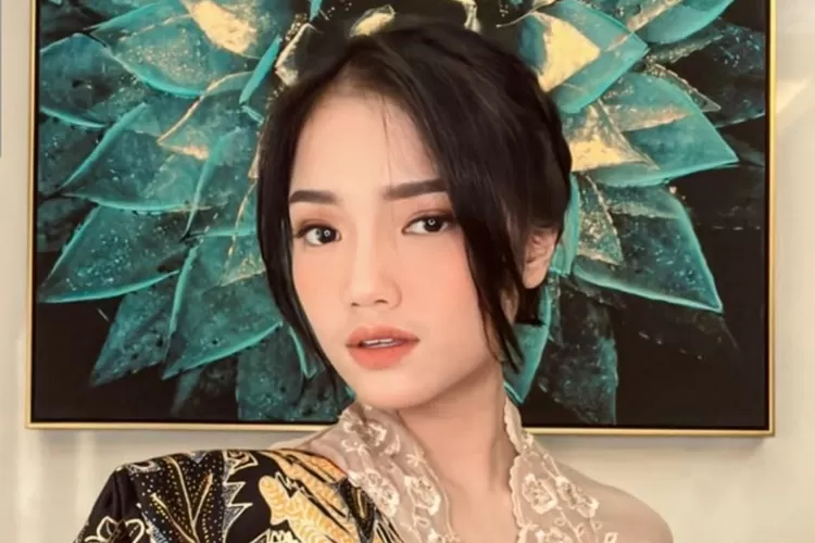 Fuji tutup pintu damai dan lapor ke polisi pasca ditipu mantan manager (Instagram @fuji_an)