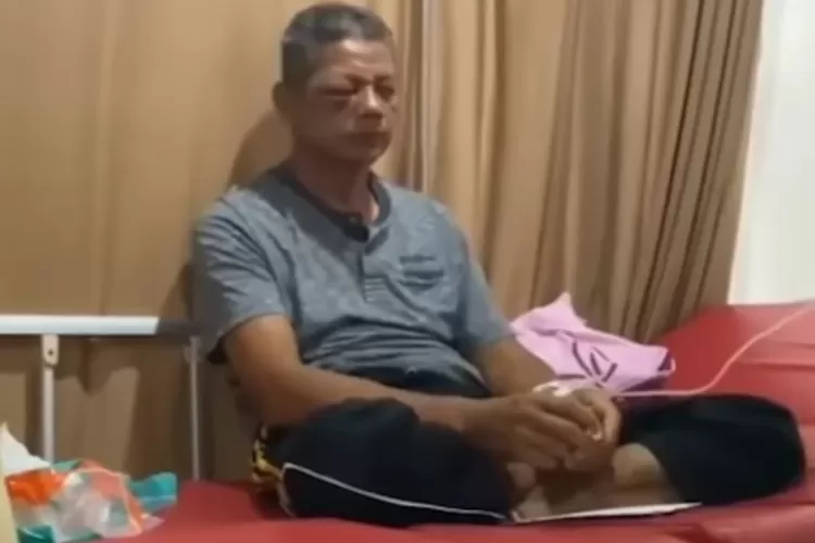 Tak terima anaknya ditegur karena merokok di sekolah, Zaharman, guru SMA diketapel hingga bola matanya rusak  (Instagram @majeliskopi08)