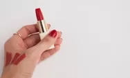 Lipstik Merah Sambut Semangat HUT ke-80 RI, Ini Tiga Harga Paling Murah 