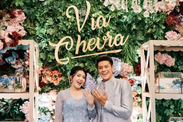 Via Vallen Menikah dengan Chevra Yolandi 5 Hari Berturut-turut (Gorajuara.com/dok : Instagram/@viavallen)