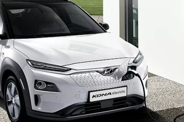 Tangkapan layar YouTube mobil listrik