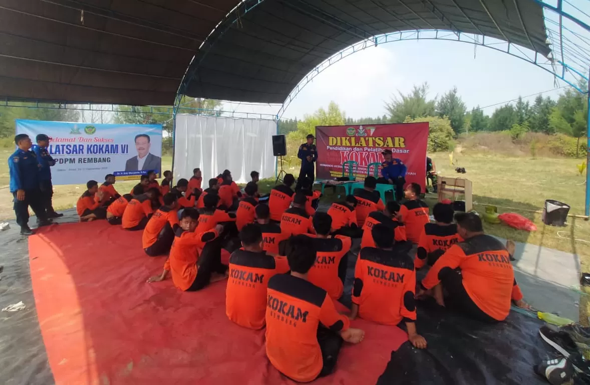 Diklatsar KOKAM Muhammadiyah Rembang di Lasem melatih 40 peserta agar cinta NKRI, peduli sosial, dan siap hadapi bencana.