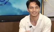 Kocak! Bikin video pakai kumis Adam Suseno, begini aksi gabut Jefri Nichol