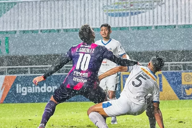 Christian Gonzales mencetak satu gol dalam Laga semifinal Liga 2 RANS Cilegon FC versus PSIM Yogyakarta (Instagram/@rans.cilegonfc.official)