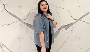 Selebgram Makassar Ini Ditetapkan Jadi Tersangka Jaringan Narkoba Fredy Pratama, Langsung Ditahan!