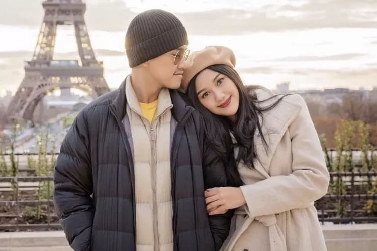 Kaesang Cemburu Lantaran Erina Gudono Puji dan Unggah Foto Bersama Pria Lain (tangkap layar Instagram @kaesangp)