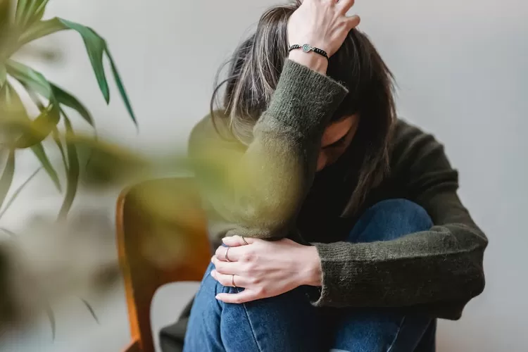 Ustadz Eri ada beberapa ciri wanita yang sudah terkena kiriman sihir (Pexel/ Liza Summer)