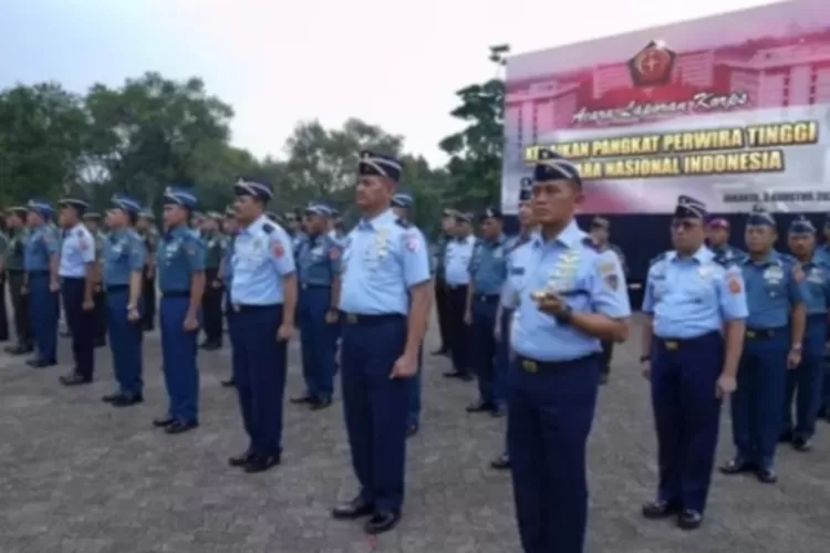 Puluhan Perwira Tinggi TNI Resmi Naik Pangkat, Berikut Daftarnya ...