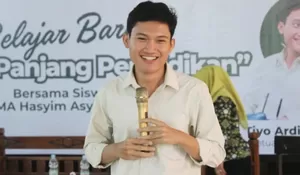 Siapa Ketua BEM UGM? Ini Profil Tiyo Ardianto yang Mengaku Diteror Usai Kirim Surat ke UNICEF Suarakan Tragedi Kematian Siswa SD di NTT