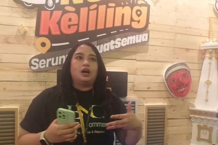 Adhani Siregar, Head Dept Digital Marketing Bank Neo Commerce&nbsp;saat memberikan keterangan pers. (Ayoyogya.com/Rahajeng Pramesi)